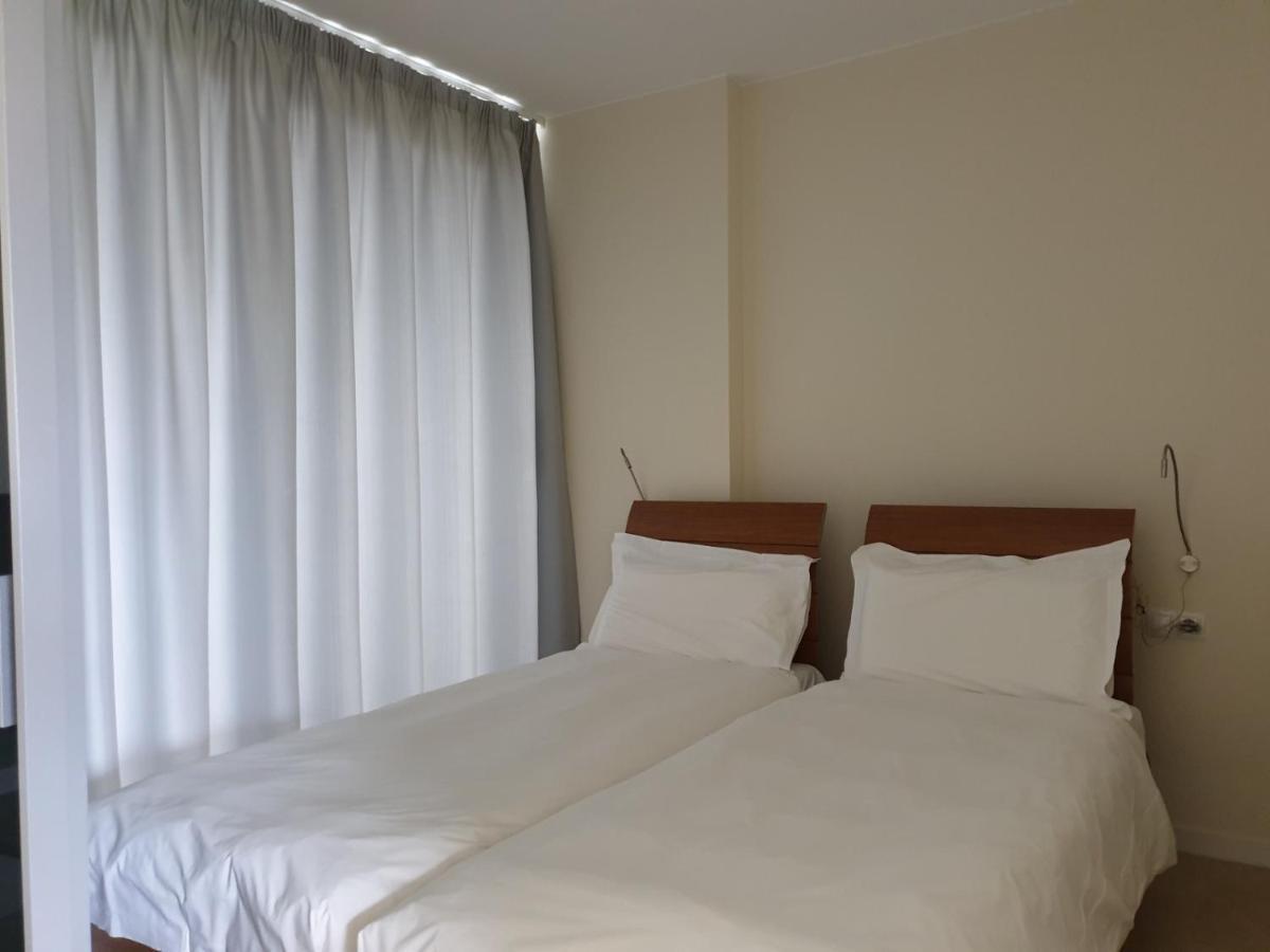 Apartaments Els Quimics Girona Esterno foto