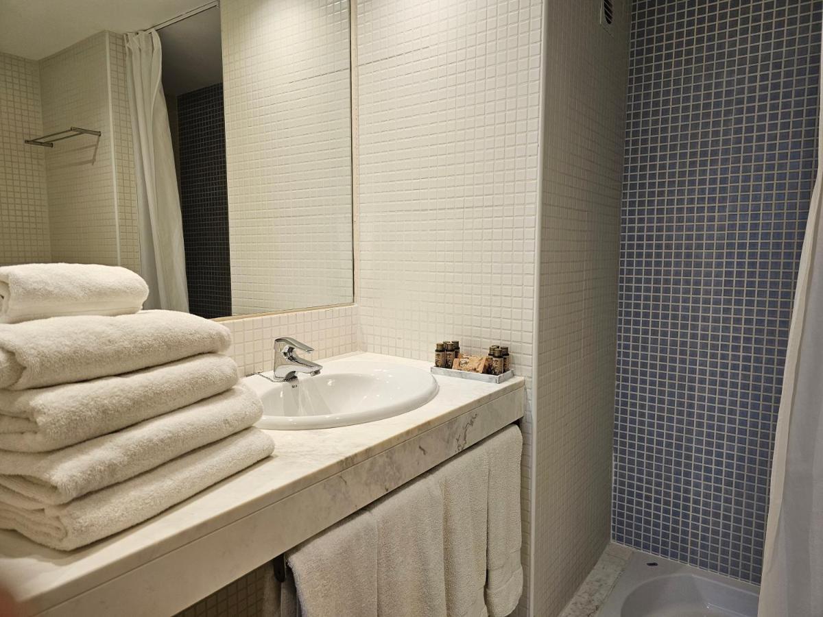 Apartaments Els Quimics Girona Esterno foto