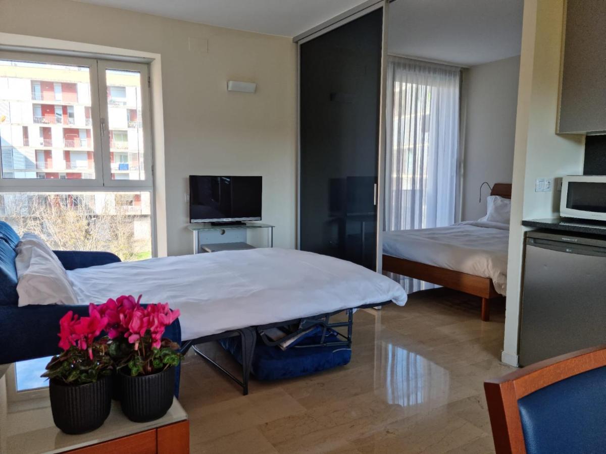 Apartaments Els Quimics Girona Esterno foto